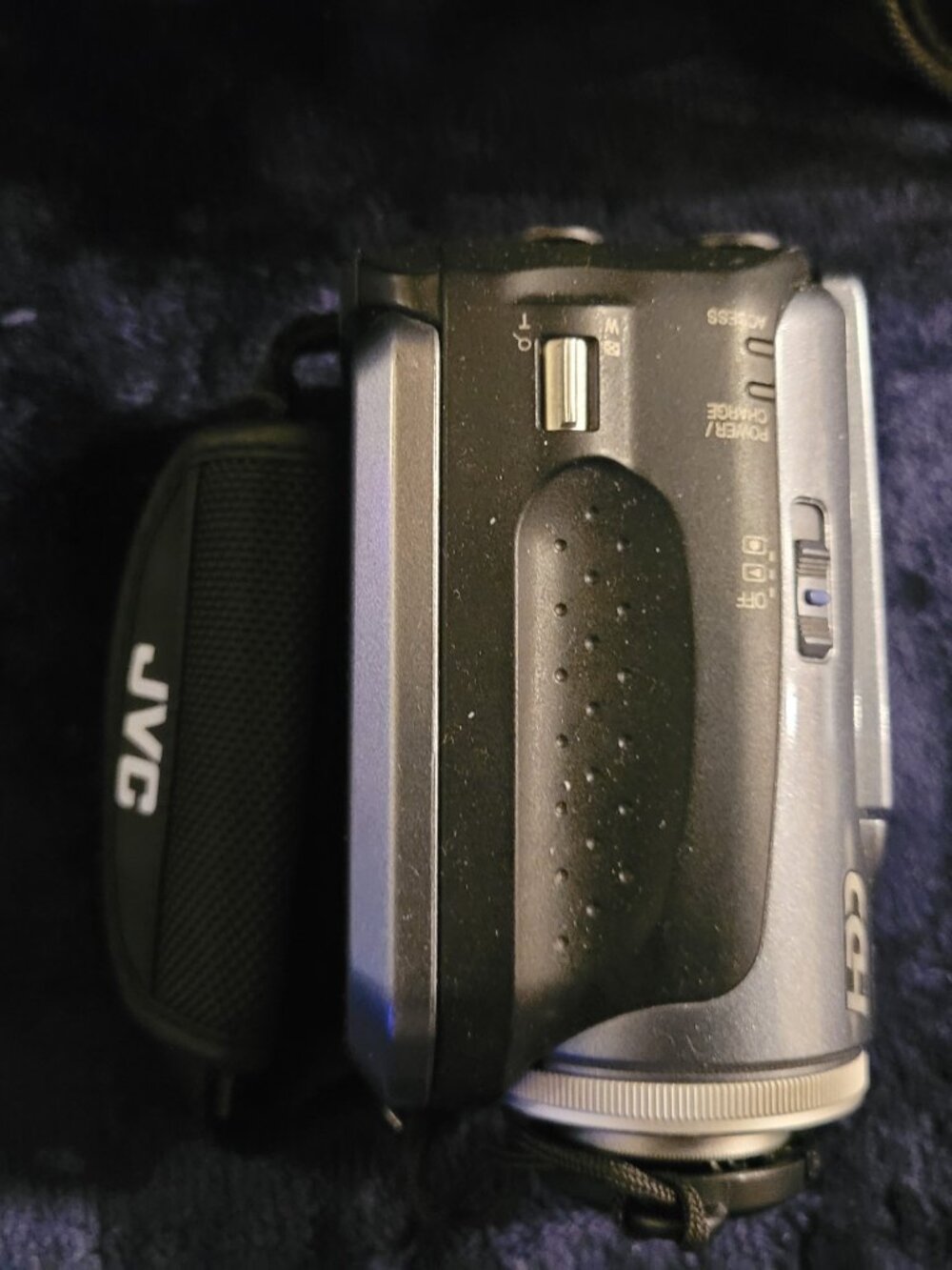 JVC Everio GZ-MG35U Hard Disk Camcorder Complete Kit — Made in Malaysia, Charger - Picture 14 of 16